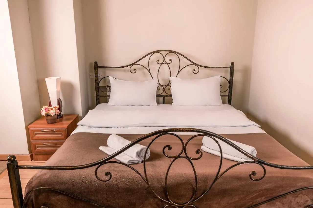Hotel Vaki Τυφλίδα